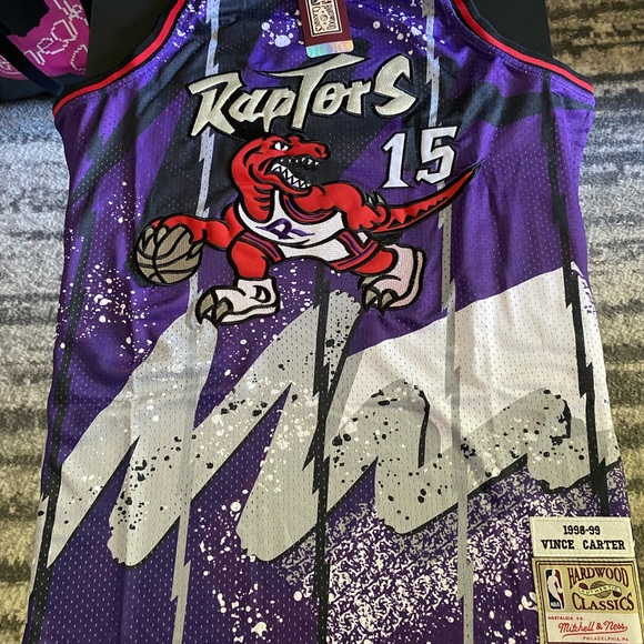 Throwback Vince Carter Mitchell and Ness Jersey. - Picture 1 of 3